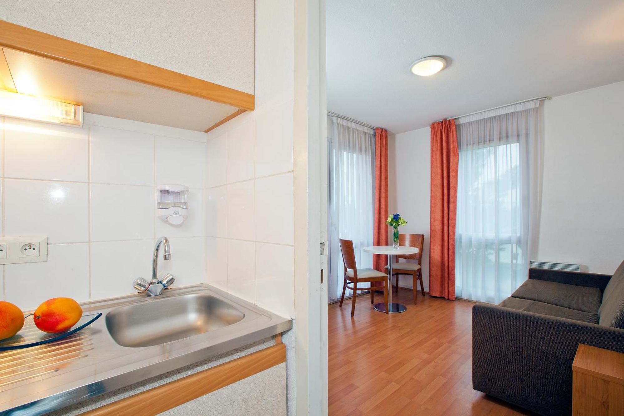 Sejours & Affaires Nantes La Beaujoire Aparthotel Bilik gambar