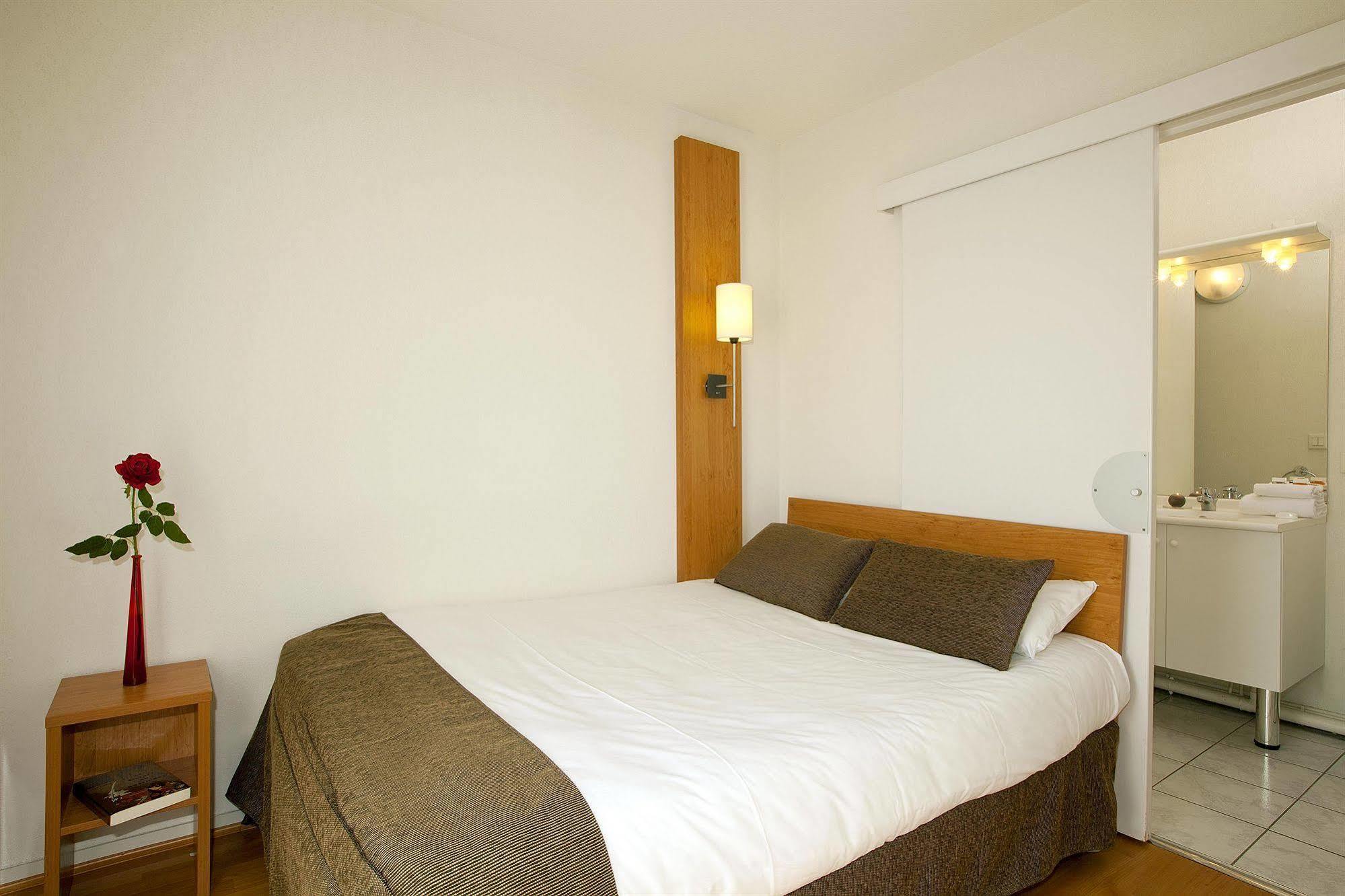 Sejours & Affaires Nantes La Beaujoire Aparthotel Luaran gambar